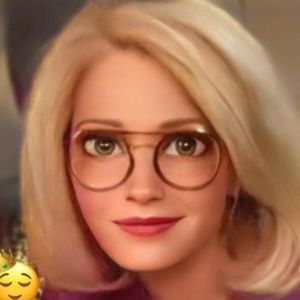 Meet your Posher, Whitney